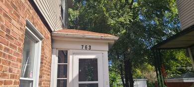 763 Norfolk Ave, Westchester, IL 60154 - photo 4