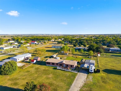 11220 Foothill Dr, Venus, TX 76084 - photo 3