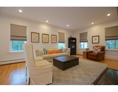 25 Nicholson St, Marblehead, MA 01945 - photo 3