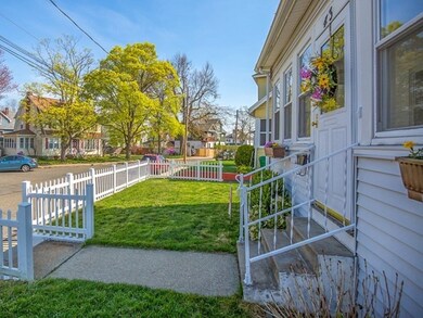 43 Ellsbree St, Chicopee, MA 01013 - photo 5