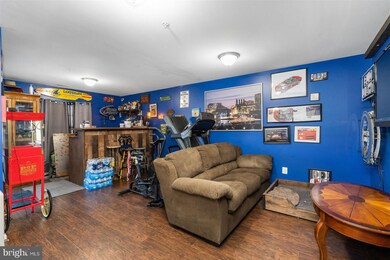 8447 Stansbury Lake Dr, Dundalk, MD 21222 - photo 5