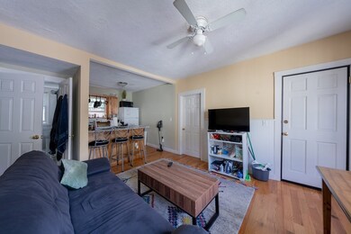 20 Bristol St unit 3, East Cambridge, MA 02141 - photo 3