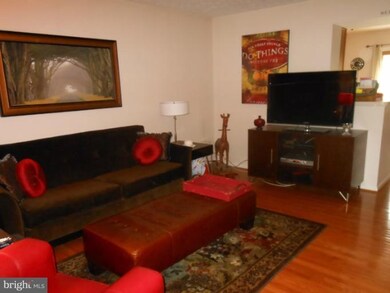 12513 Coral Grove Place, Germantown, MD 20874 - photo 7