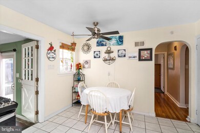 16 E Washington St, Riverside, NJ 08075 - photo 7