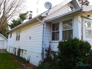 2705 130th St, Toledo, OH 43611 - photo 3
