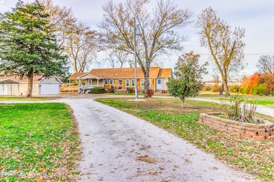 8633 County Lane 168, Carthage, MO 64836 - photo 3