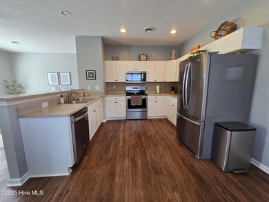 1320 Windsor Pines Ct, Leland, NC 28451 - photo 6