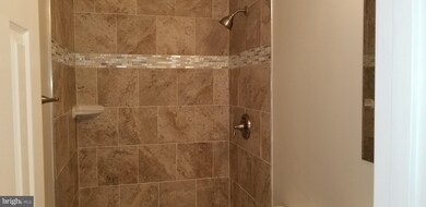 5206 Cumberland St, Capitol Heights, MD 20743 - photo 5