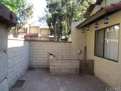 914 N Redding Way unit C, Upland, CA 91786 - photo 5