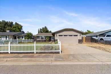 3608 Dune St, Redding, CA 96002 - photo 2