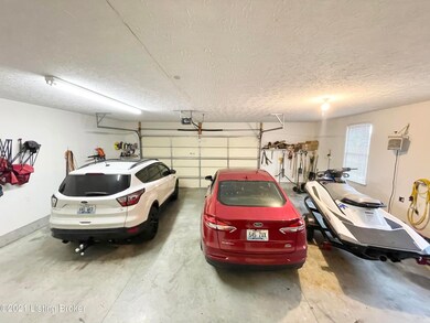 332 Crescent View Dr, Shepherdsville, KY 40165 - photo 5