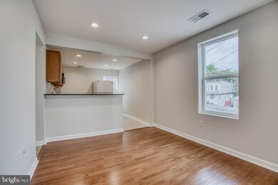 3998 Roland Ave, Baltimore, MD 21211 - photo 3