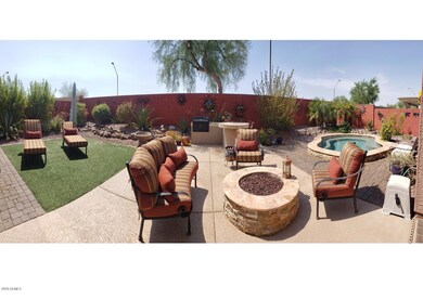 17789 W Desert View Ln - Estrella