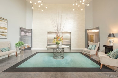 Building lobby with a high ceiling