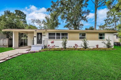 6814 East Rd, Jacksonville, FL 32216 - photo 3