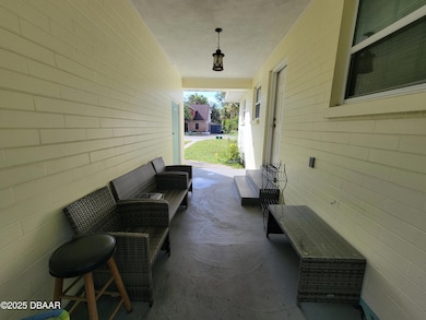 562 South St, Daytona Beach, FL 32114 - photo 3