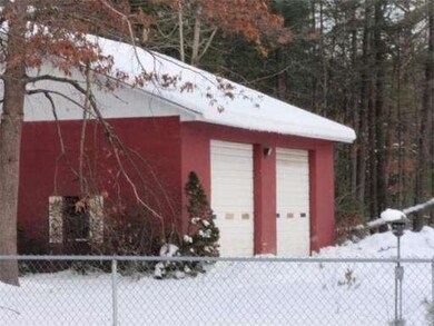 123 Strong Rd, Southampton, MA 01073 - photo 2