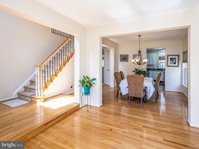 8 Longfellow Ct, Stafford, VA 22556 - photo 2