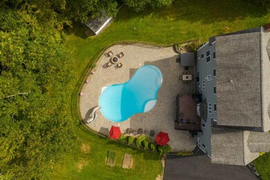 21 Hickory Pond Ln, Stratham, NH 03885 - photo 3