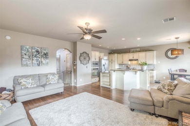 20202 E 37th St S, Broken Arrow, OK 74014 - photo 3