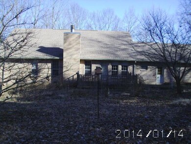 752 Foothills Rd, Shelbyville, TN 37160 - photo 3