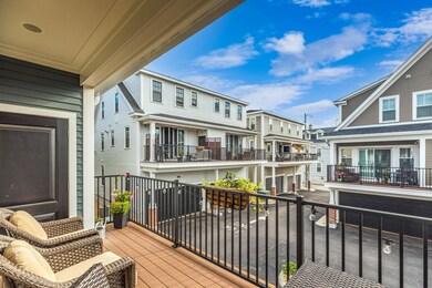 22 Cornwall St, Portsmouth, NH 03801 - photo 6