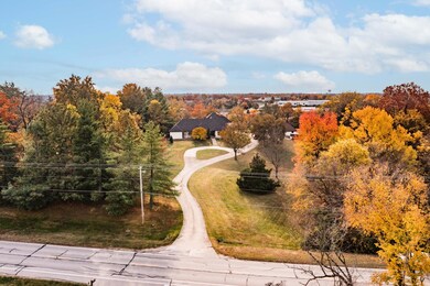 3421 Country Club Dr, Jefferson City, MO 65109 - photo 7