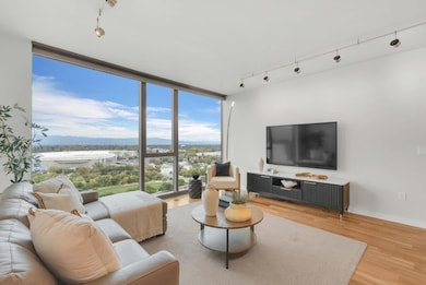 Axis unit 1805, San Jose, CA 95110 - photo 2