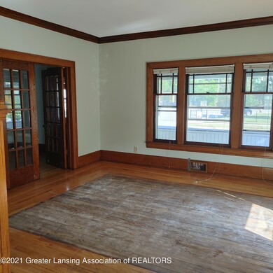 301 Moores River Dr, Lansing, MI 48910 - photo 6