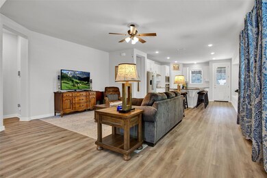 3958 Oak Creek Cir, Denison, TX 75020 - photo 6