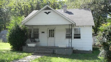 716 Madison St, Manchester, TN 37355 - photo 3