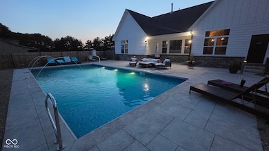 320 Briar Hill Dr, Whiteland, IN 46184 - photo 6