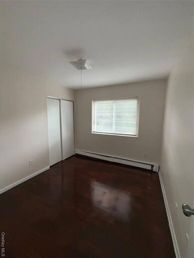 251 Woodland Ave, Yonkers, NY 10703 - photo 5