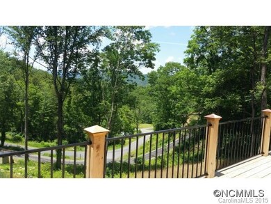 Summer view & lots of trees