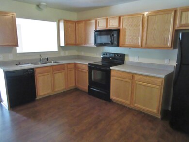 301 Doris Place Dr, Jacksonville, NC 28540 - photo 7