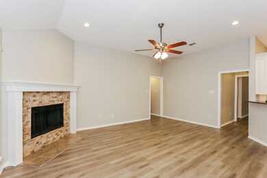 720 Tradonna Ln, Hurst, TX 76054 - photo 2