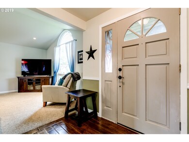 1037 S 44th St, Springfield, OR 97478 - photo 3