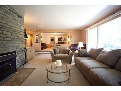 2469 Brookwood Rd, Columbus, OH 43209 - photo 4