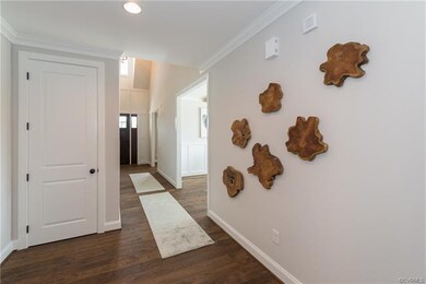 Photo of a similar floor plan taken from the Commu
