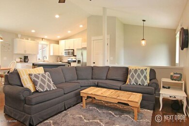 332 N Locust St, Wayland, MI 49348 - photo 6