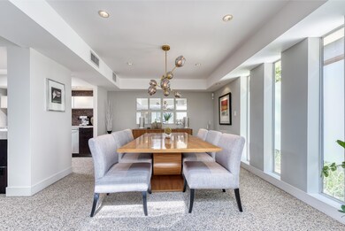 Elegant Dining