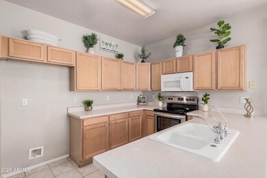 KITCHEN 3