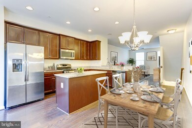 7727 Duncannon Ln, Hanover, MD 21076 - photo 6