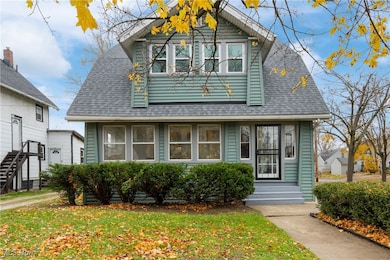 126 E Mapledale Ave, Akron, OH 44301 - photo 2