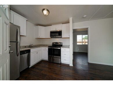 2005 Carleton Way NE, Salem, OR 97301 - photo 7