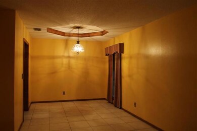 600 W 15th St, Weslaco, TX 78596 - photo 2