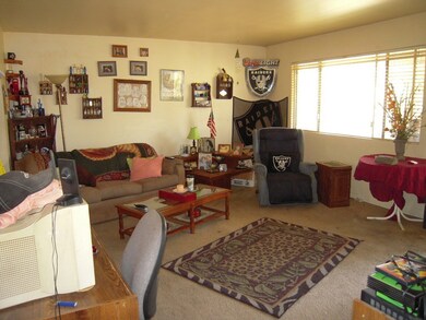 unit 4 living room