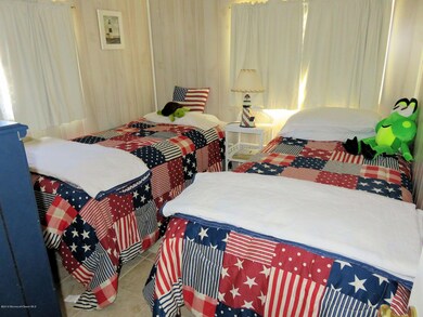 bed2