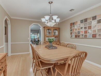 2409 Georgetown Dr, Bartlesville, OK 74006 - photo 5