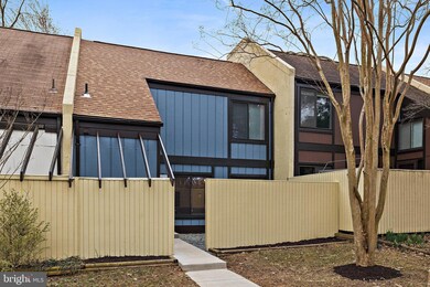 11096 Saffold Way, Reston, VA 20190 - photo 2